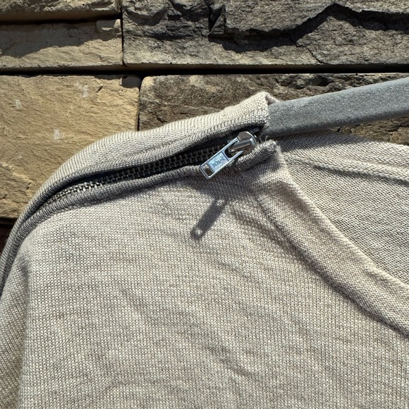 J. Crew Tan 100% Merino Wool Crewneck Shoulder Zip Long Sleeve Sweater Size XS - Picture 4 of 7